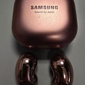 Like new Samsung Galaxy ear buds. Amazing sound quality!